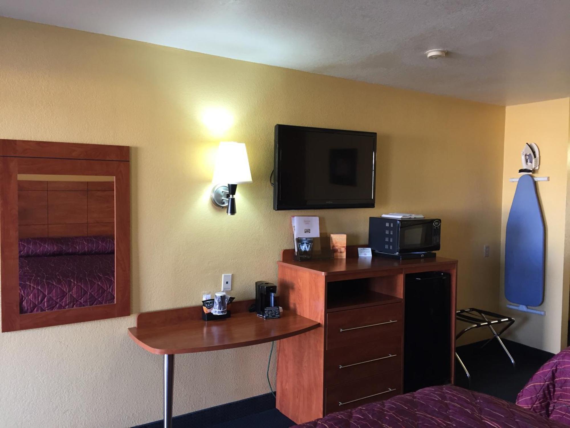 Royal Inn Pearsall Pokój zdjęcie